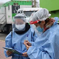 Coronavirus en Argentina: bajaron los contagios y los fallecimientos en todo el país