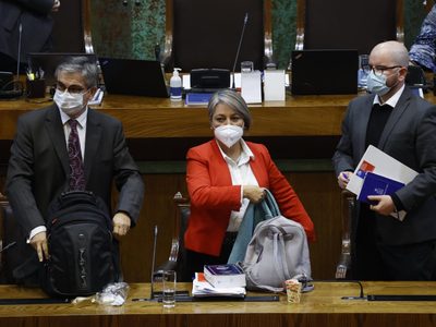 Logro y derrota para Gabriel Boric en el Congreso de Chile por un nuevo retiro de las AFP