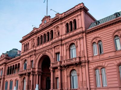 Prevención en la Rosada: por el coronavirus, hacen "controles de fiebre obligatorios"