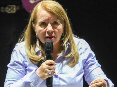 Acusan ante autoridades de EU a Loretta Ortiz de tráfico de influencias: “es guerra sucia”, responde