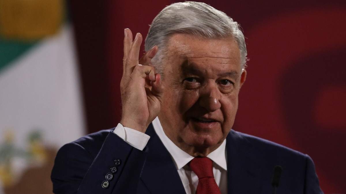 El presidente en la conferencia matutina