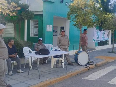 Reclamo de ATE en San Patricio del Chañar por el bono acordado a nivel provincial