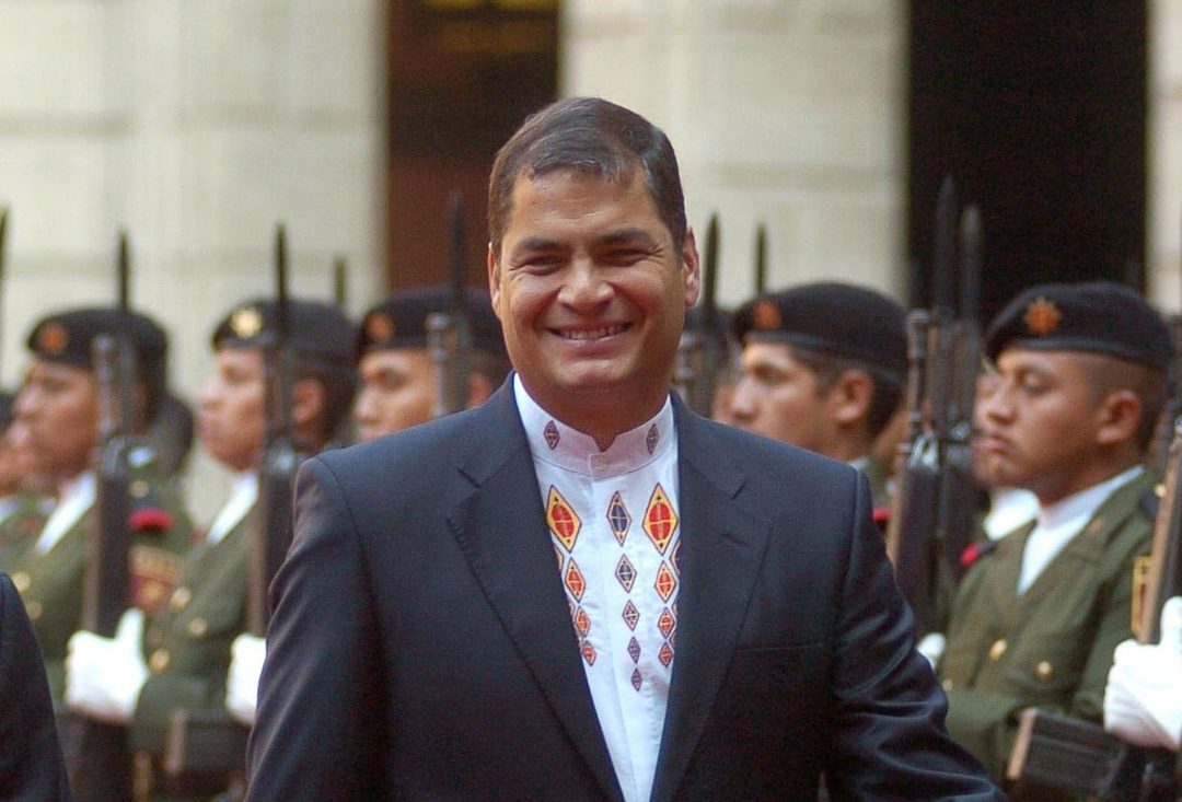 137618-f2b5d8267fc8475c5_pf-1017ogp080411-presidencia4-a (1)