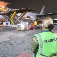 El tercer embarque de vacunas Pfizer para vacunar a niños de cinco a 11 años ya está en México