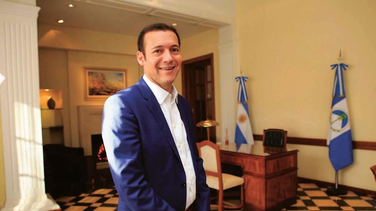 Omar Gutiérrez, gobernador de Neuquén. Fuente: (Twitter)