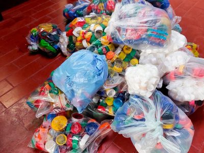 Estudiantes de Zapala recolectaron más de 65 mil tapitas de botellas plásticas