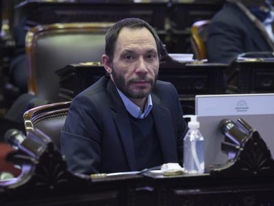 Maximiliano Ferraro aseguró que "no hay ningún tipo de excusa para no volver a la escuela"