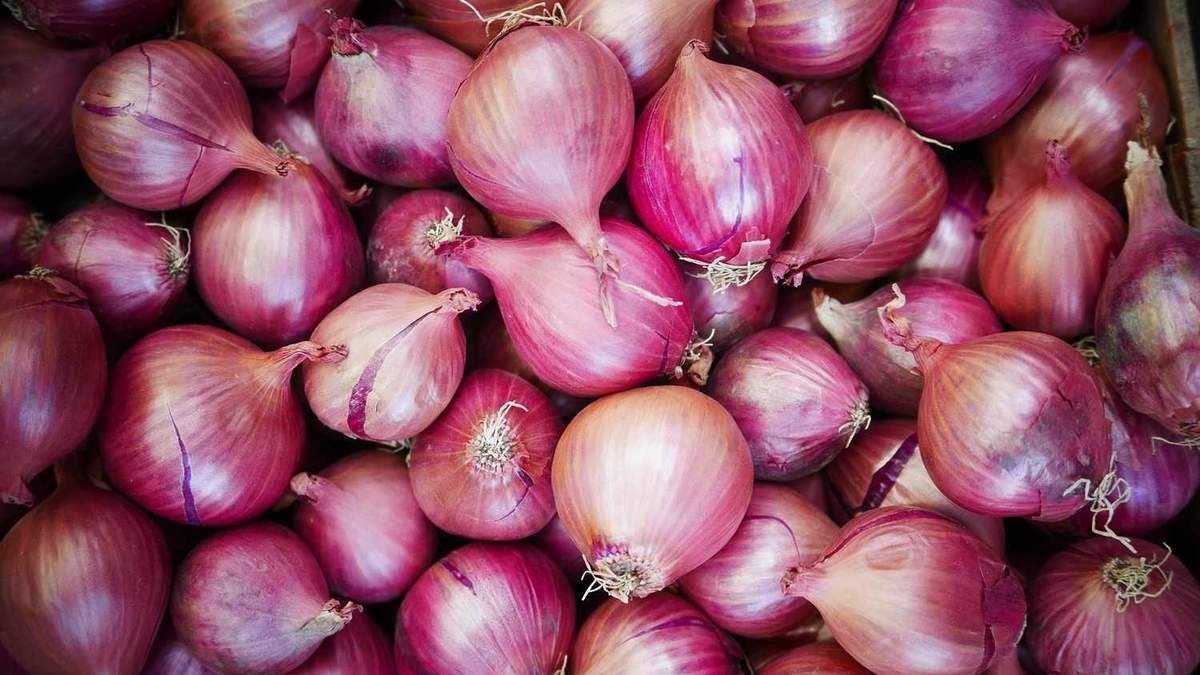 Truco para cortar cebolla sin llorar