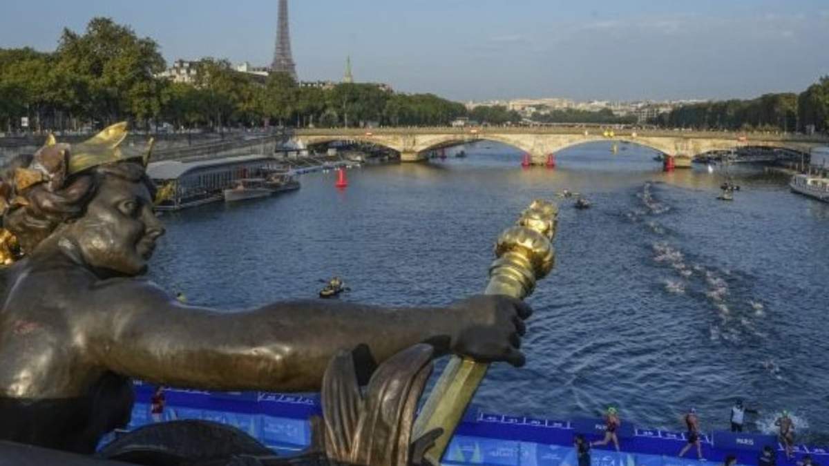 Río Sena a menos de dos meses de los Juegos de París