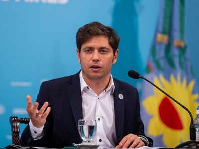 Axel Kicillof consideró que el aumento en las tarifas de la luz no puede superar al 9%