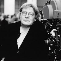 Murió Alan Parker, director de Fama, Pink Floyd: The Wall, Evita, Mississippi en Llamas y Expreso de Medianoche