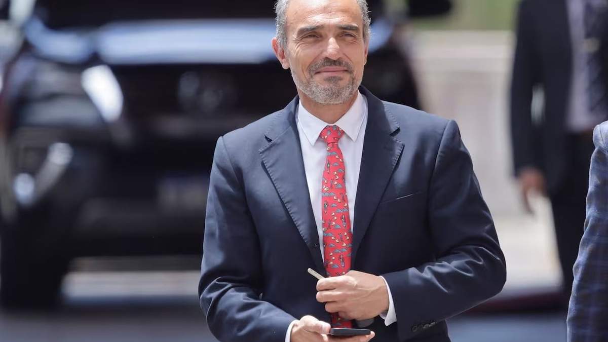 Javier Milei desplazó de la campaña a “Lule” Menem