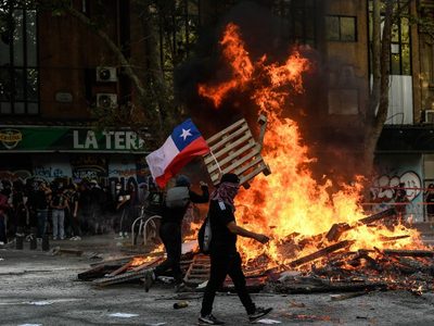 Al menos dos muertos y cientos de detenidos después del 18-O en Chile