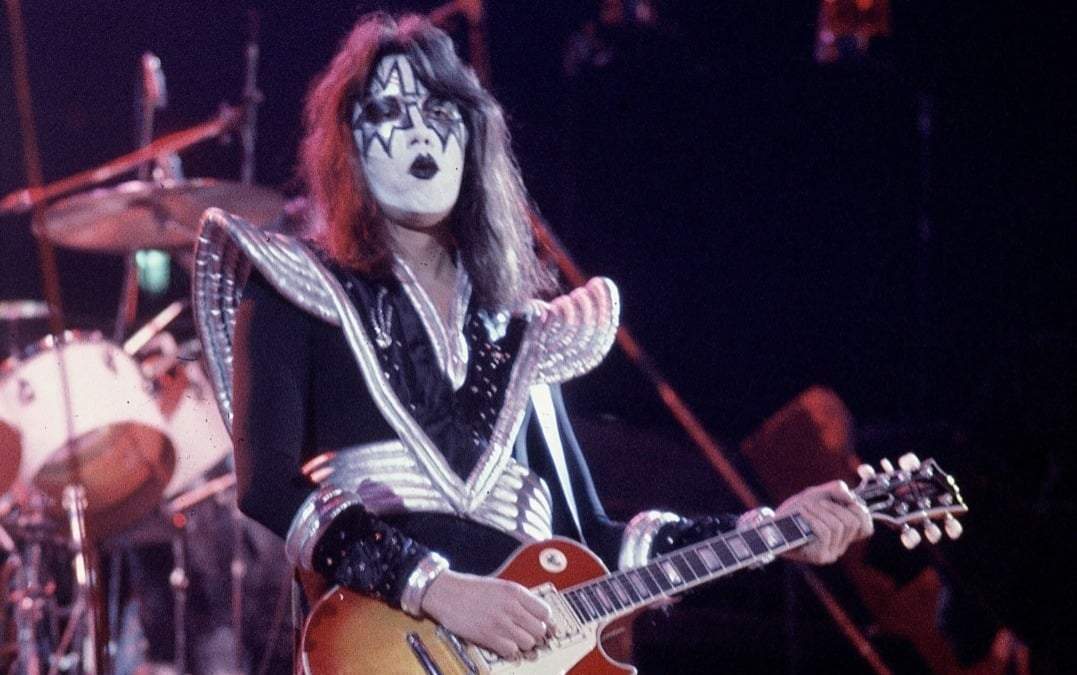 “The Spaceman", guitarrista de Kiss