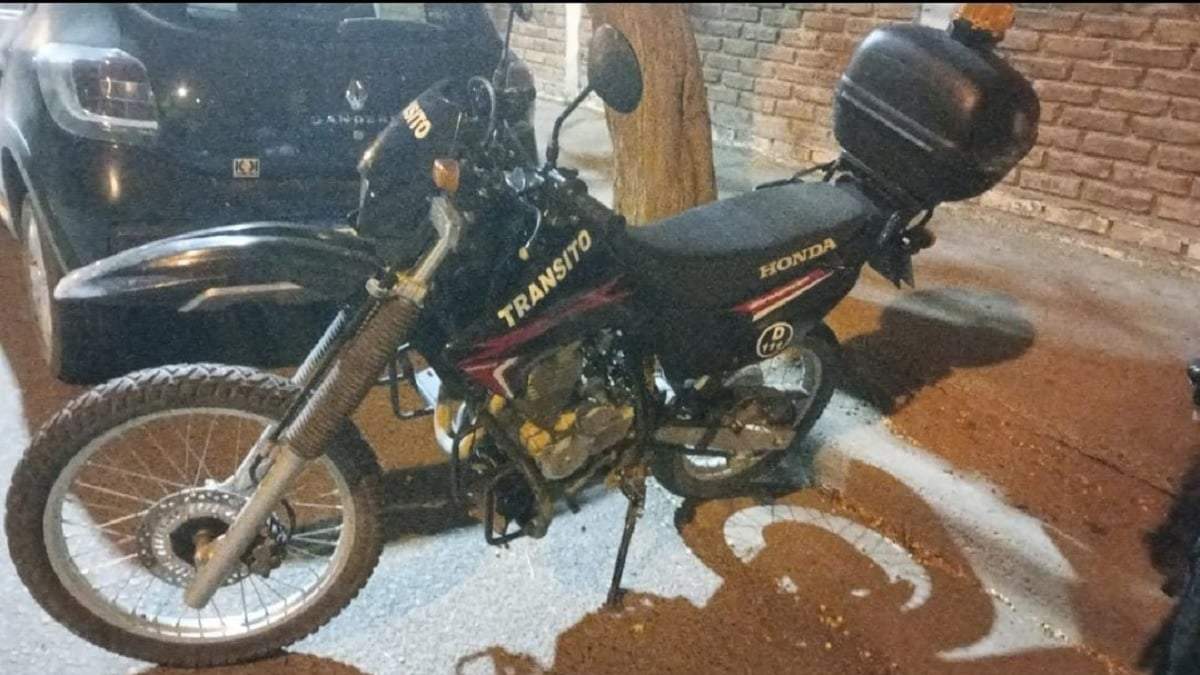 La moto Honda que fue robada a la agente municipal de Tránsito. Fuente (Francisco Baggio)