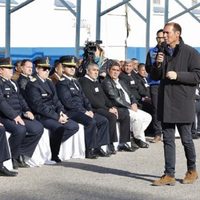Policías con 25 años de servicio fueron reconocidos por el gobernador, Omar Gutiérrez