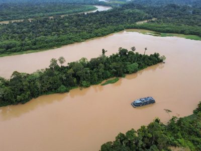La Marina de Brasil busca intensamente al periodista y al indigenista desaparecidos en la Amazonía