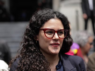Esto dijo Luisa María Alcalde de la intención de Andrés Manuel López Beltrán de sumarse a Morena