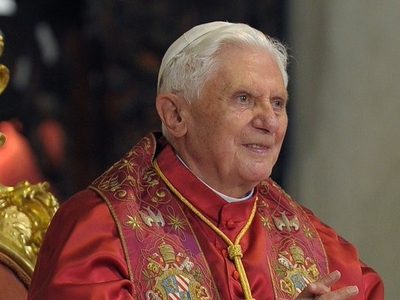Benedicto XVI siempre será recordado por renunciar al papado