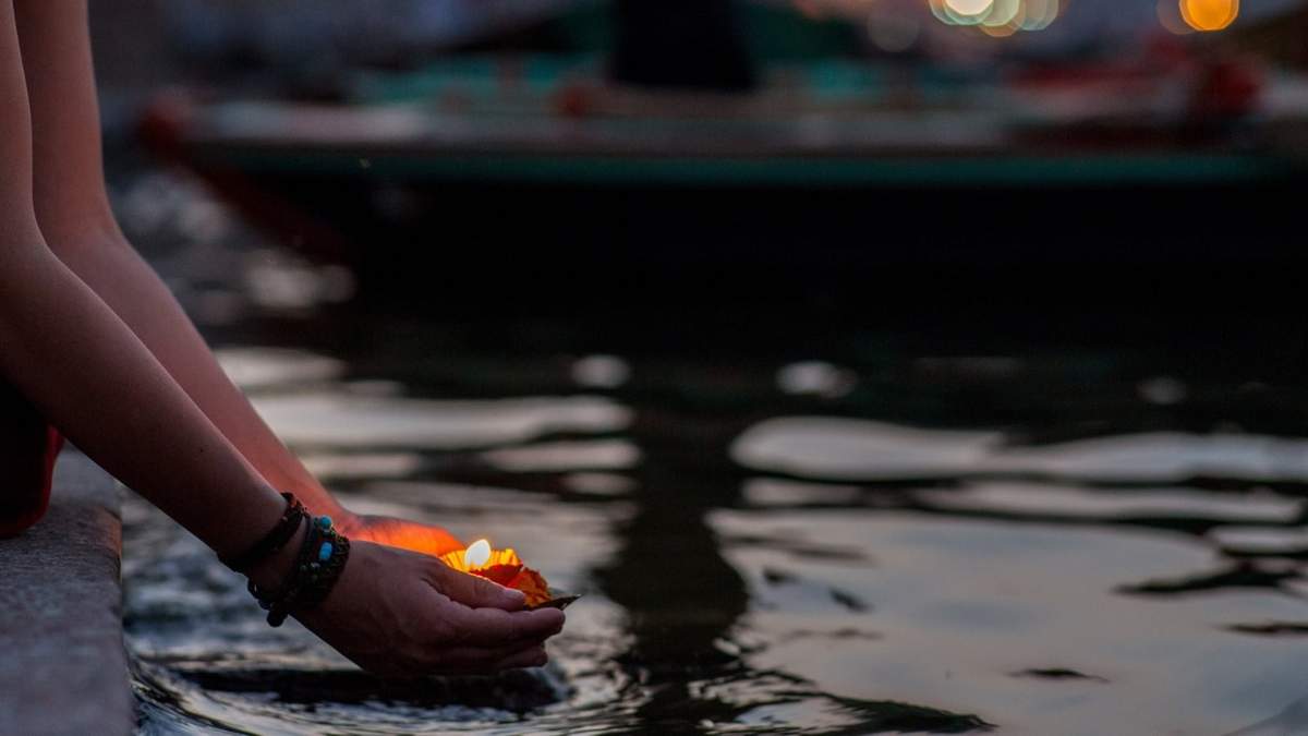 Rituales con agua para ahuyentar malas energías. Fuente: (X)