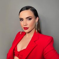 Metalizados y animal print: Celeste Cid demostró cómo llevar dos ítems de este otoño 2024