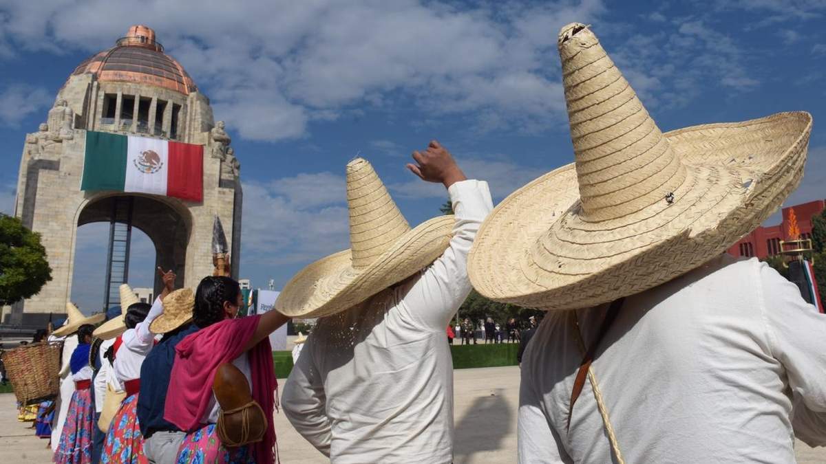 Conmemoración del 110 aniversario del inicio de la Revolución Mexicana