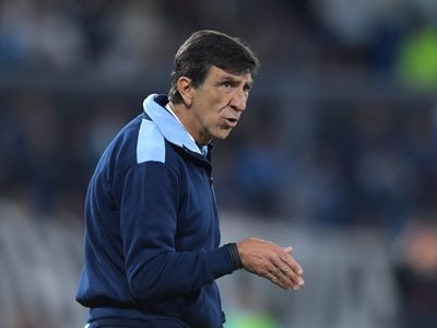Se cansó y no le tembló el pulso: Gustavo Costas limpió a un juvenil de Racing