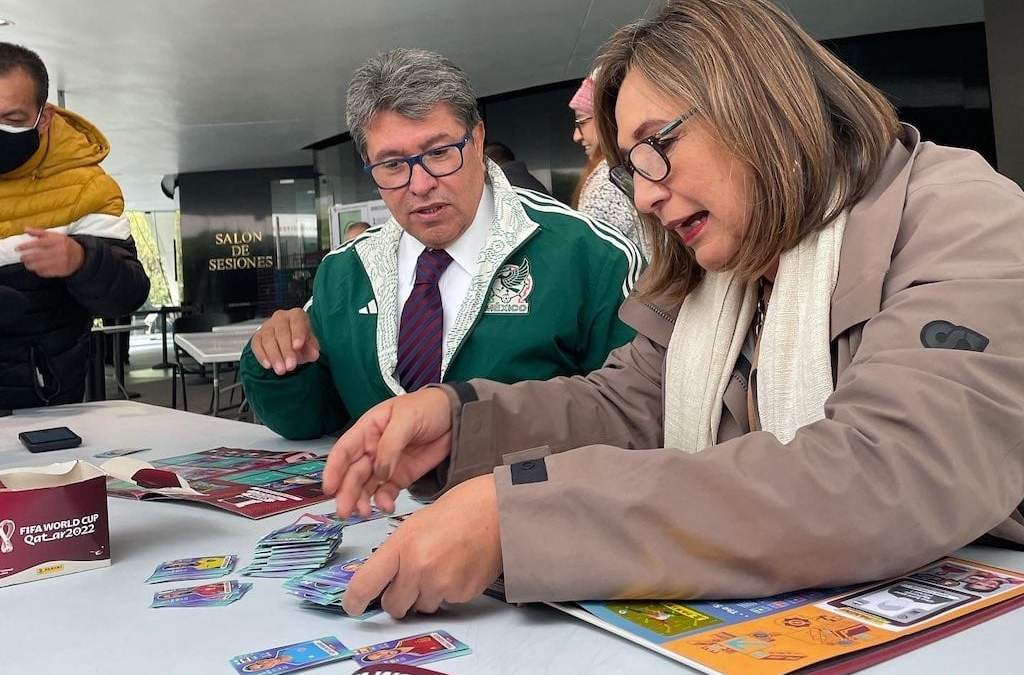 El morenista y la panista durante el intercambio