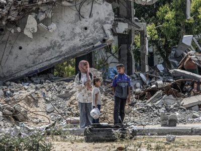 Al menos 22 palestinos muertos en bombardeos del Ejército israelí en el Deir al Balá, Gaza