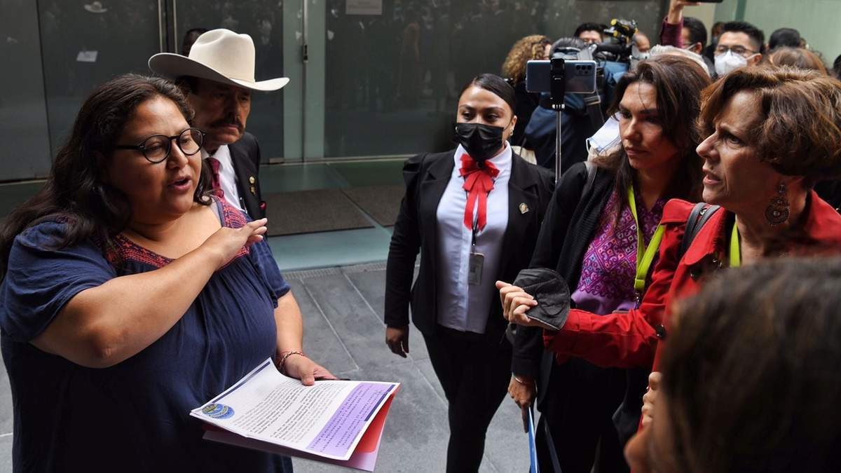 Desencuentro entre la senadora Citlali Hernández y la politóloga Denise Dresser