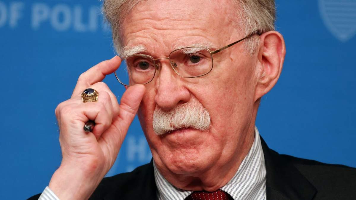 John Bolton habla en el John F. Kennedy Jr. Forum de la Facultad Harvard Kennedy, el 29 de septiembre de 2025, en Cambridge, Massachusetts