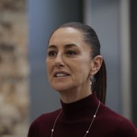 Sheinbaum interrumpe sus vacaciones para reiterar defensa a la reforma judicial