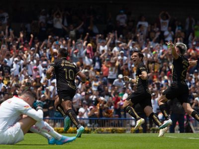 Pumas ganó 3-1 a Toluca