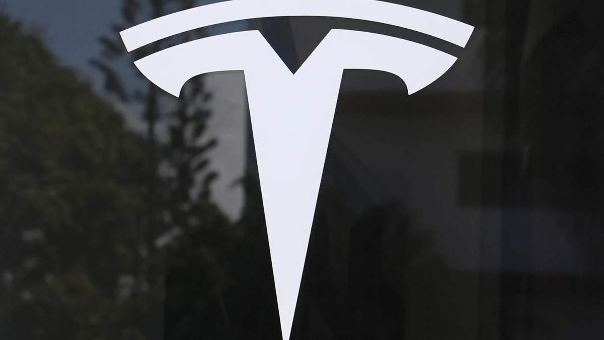 Ordenan pagar a Tesla más de 240 mdd por mortal accidente que involucró su tecnología Autopilot