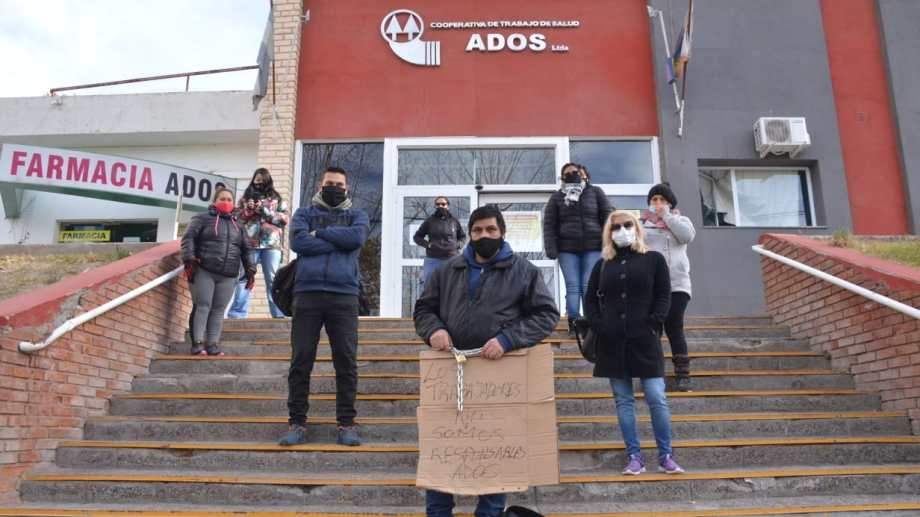 Protesta en ADOS. Fuente: (Twitter)