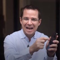 Anaya se lanza ahora contra registro de usuarios de telefonía; AMLO "parece enfermo de poder", dice