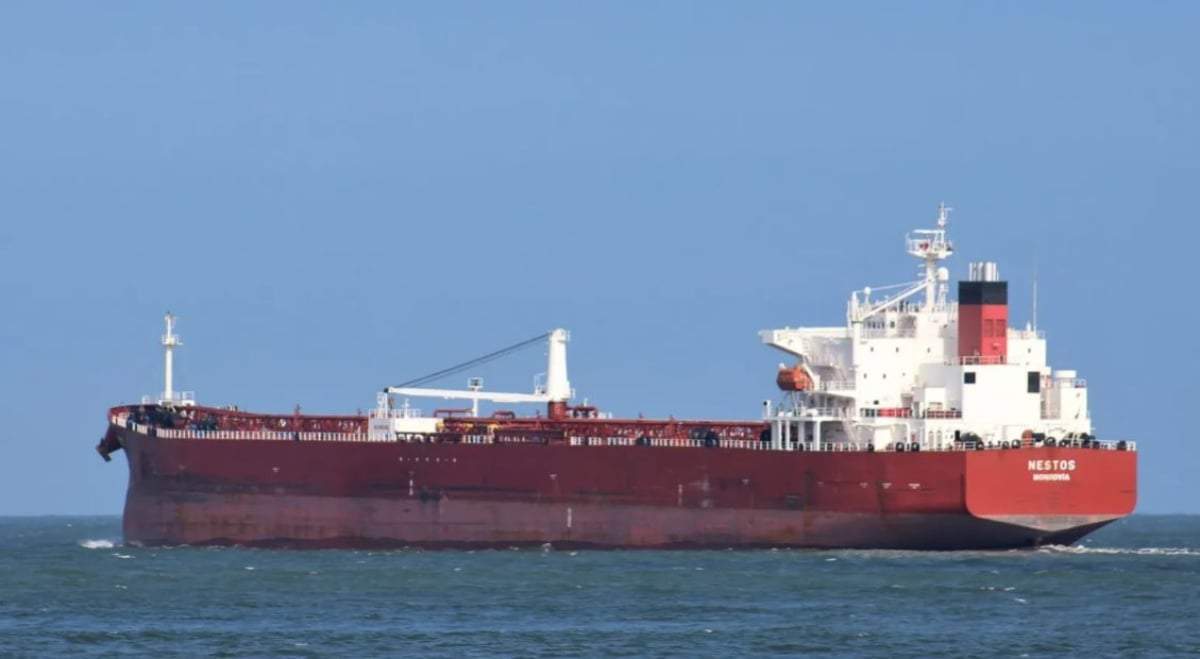 Barco carguero