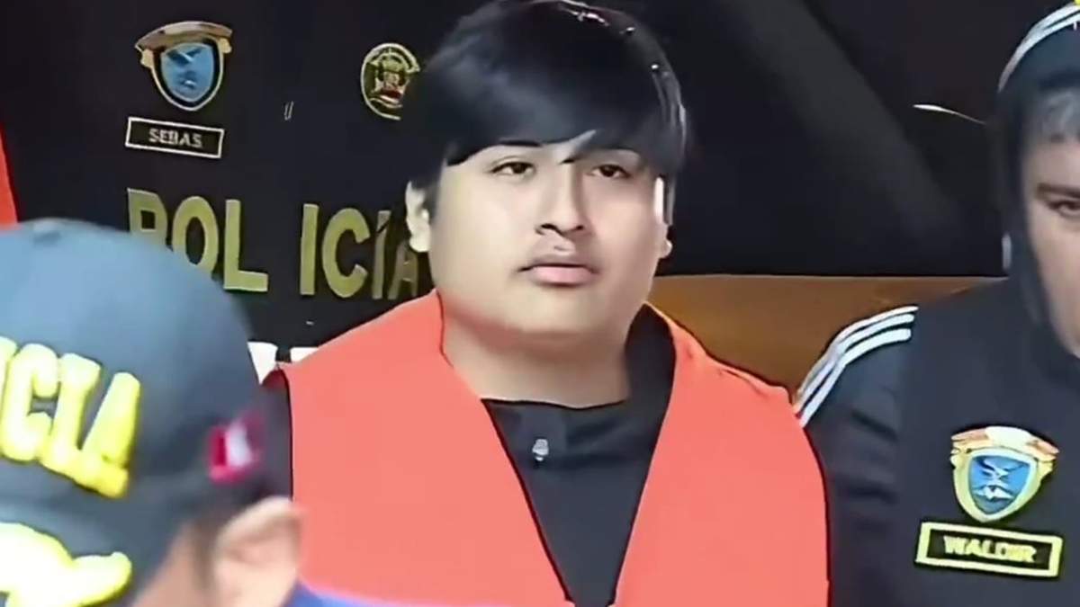 Pequeño J