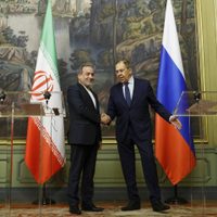 Irán busca el apoyo de Rusia para sus conversaciones nucleares con EU