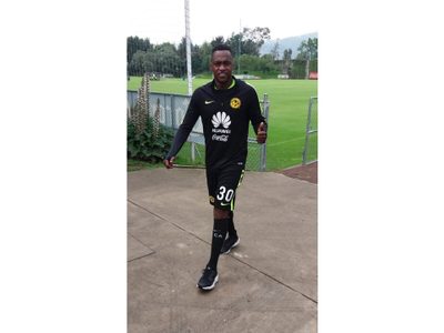 Detienen al americanista Renato Ibarra por agresión a su esposa embarazada