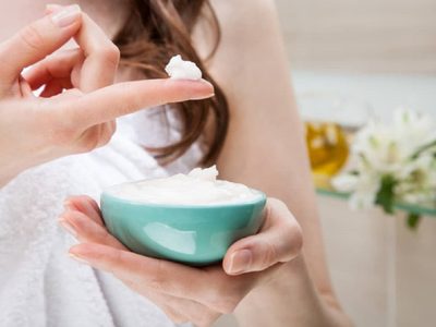 Si tenés el cabello rizado, probá esta mascarilla de solo 3 ingredientes para hidratar tu cabello y dejarlo saludable