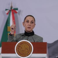 Fiscalía de Veracruz debe de explicar cargo de “terrorismo” contra periodista: Sheinbaum