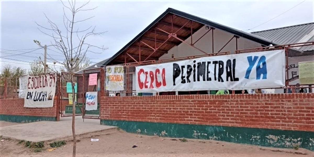 Escuela 59 de Centenario. Fuente: (Facebook)