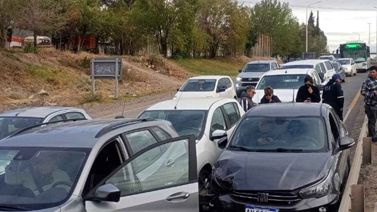 El choque ocurrió entre cuatro vehículos. Fuente: (LU5)
