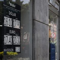 Peso gana ante nuevas hostilidades de Trump