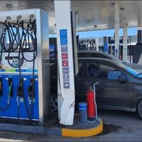 El Gobierno acordó con las petroleras y los combustibles seguirán en Precios Justos