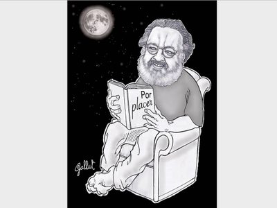 El escritor Jorge F. Hernández detalla su cese en España