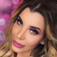 ¡Caos en las redes! Charlotte Caniggia las abrió y olvido algo ¿Dónde quedó?