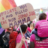 El Parlamento Europeo denunció las nuevas restricciones de Italia contra las parejas LGBT+