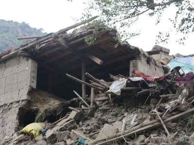 Aumentan a 3000 los heridos y a 800 las muertes tras el terremoto en Afganistán